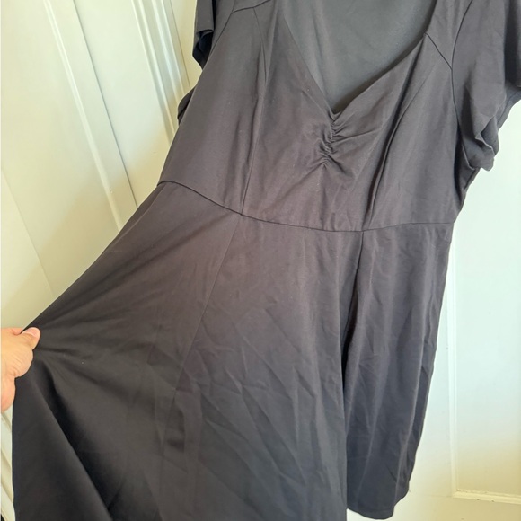 Torrid Black Luxe Ponte Skater Dress size 4 (4x). - Picture 5 of 9